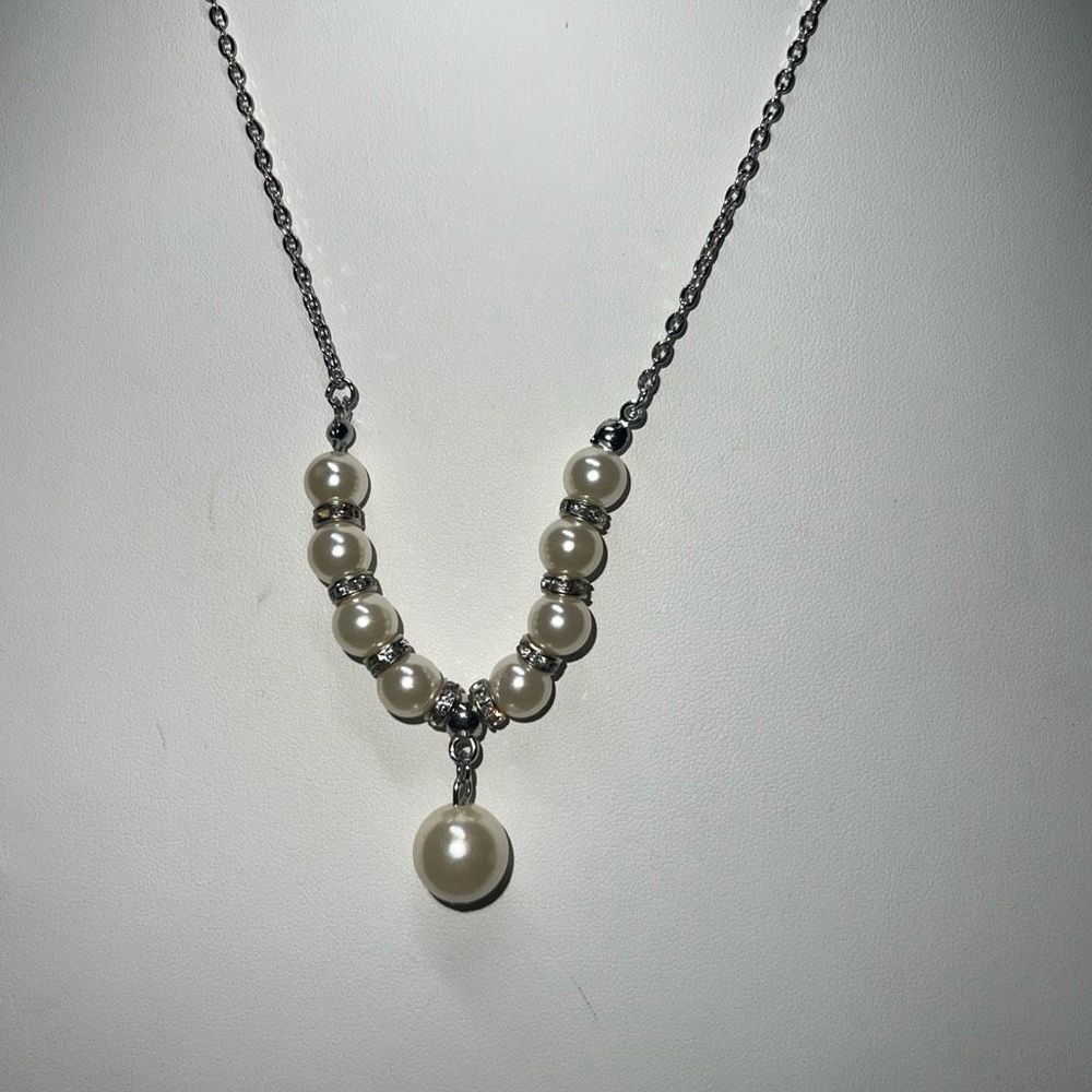 Silver Tone and Faux Pearl and Crystal Drop Necklace